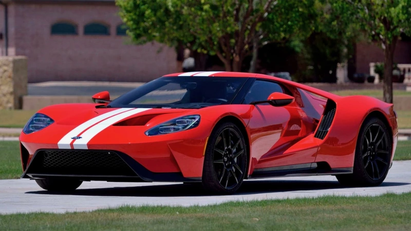 Ford GT, mileage delivery to the auction.