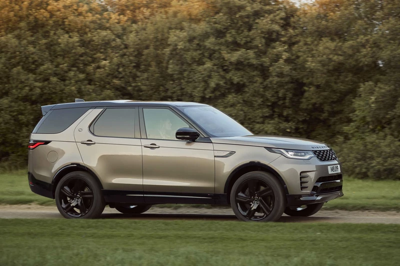 Preview of the 2021 Land Rover Discovery with new interior and powertrain.