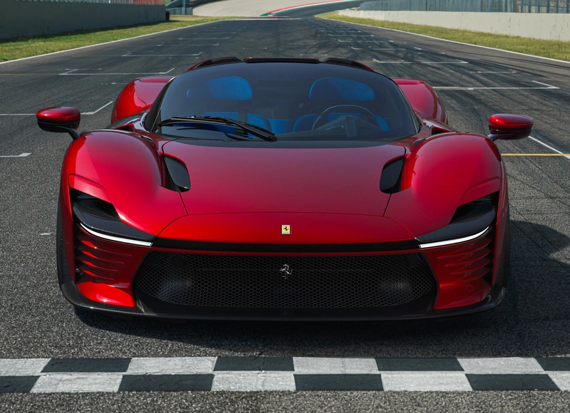 Ferrari will sell a record 13,221 cars in 2022.