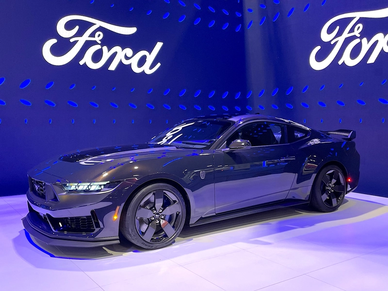 The 2024 model year Ford Mustang Dark Horse will feature carbon fiber wheels as the only option.