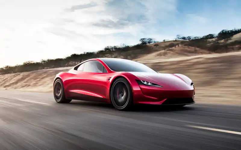 Tesla Roadster's Curved Touch Screen Gets Patent