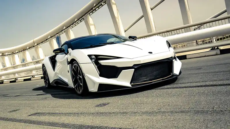 W motors is planning an electric supercar with Everratitech