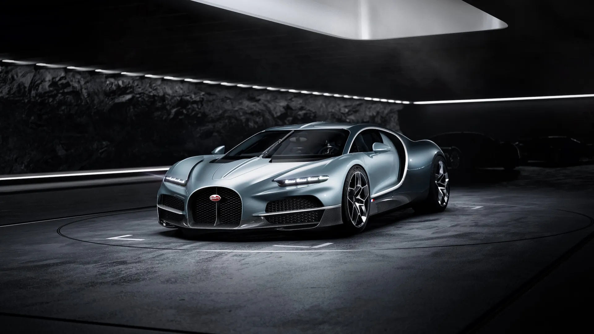 Bugatti Tourbillon marks a new era with a 1,800 hp v-16 plug-in hybrid powertrain